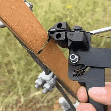 Pinza Tensora y Cortadora para Bridas Metálicas Profesional